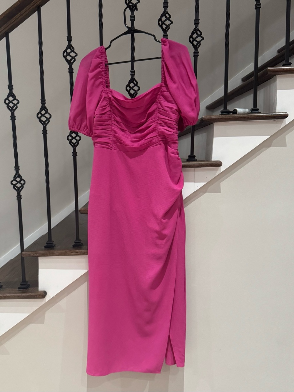 French Connection Fuchsia Ruched Puff-Sleeve Midi Dress